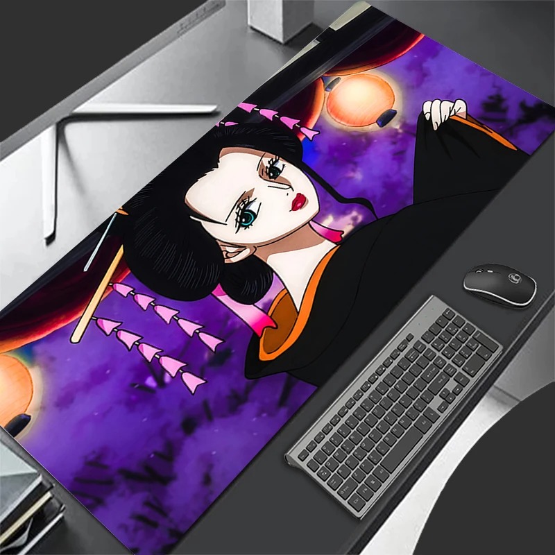 لوحة ماوس يابانية بتصميم فتاة  - مراجعة Pc Gaming Aesthetic وسعره